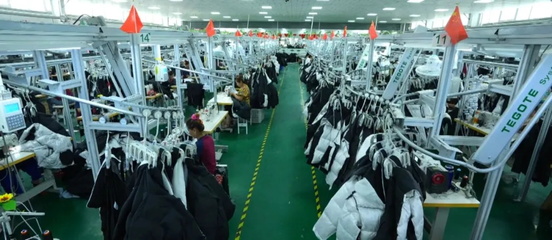 于田新闻 “家门口”办起服装厂，稳岗就业有保障，助力鞋帽零售发展